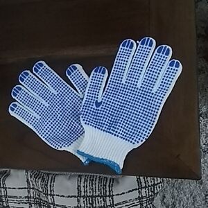 Blue and White Dotted Women's Gloves